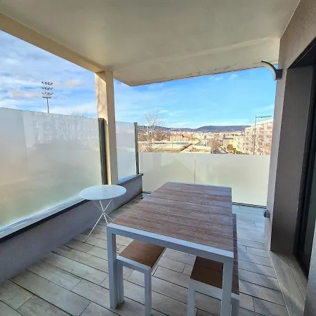 Lana #clim#terrasse - Meuble Classe 3etoiles *