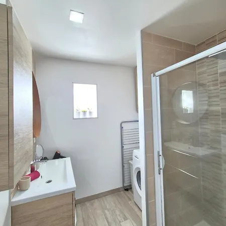 Lana #clim#terrasse - Meuble Classe 3etoiles Clermont-Ferrand